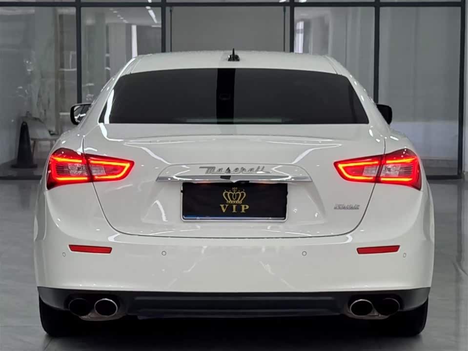 Maserati Ghibli Maserati Ghibli