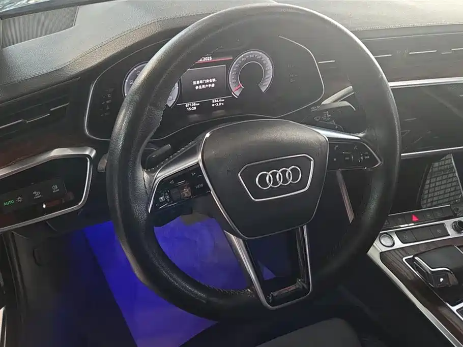 Audi A6L Audi A6L