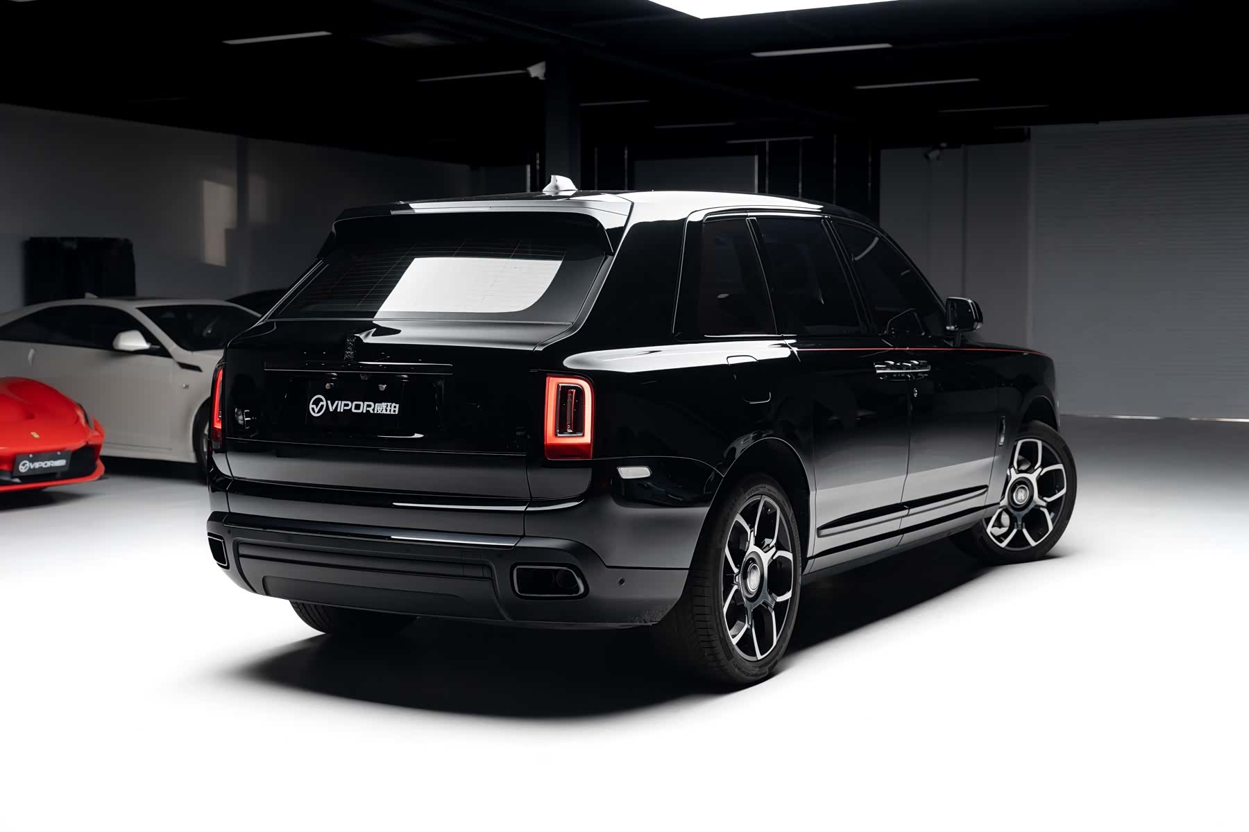 Rolls-Royce Cullinan, 2021 4