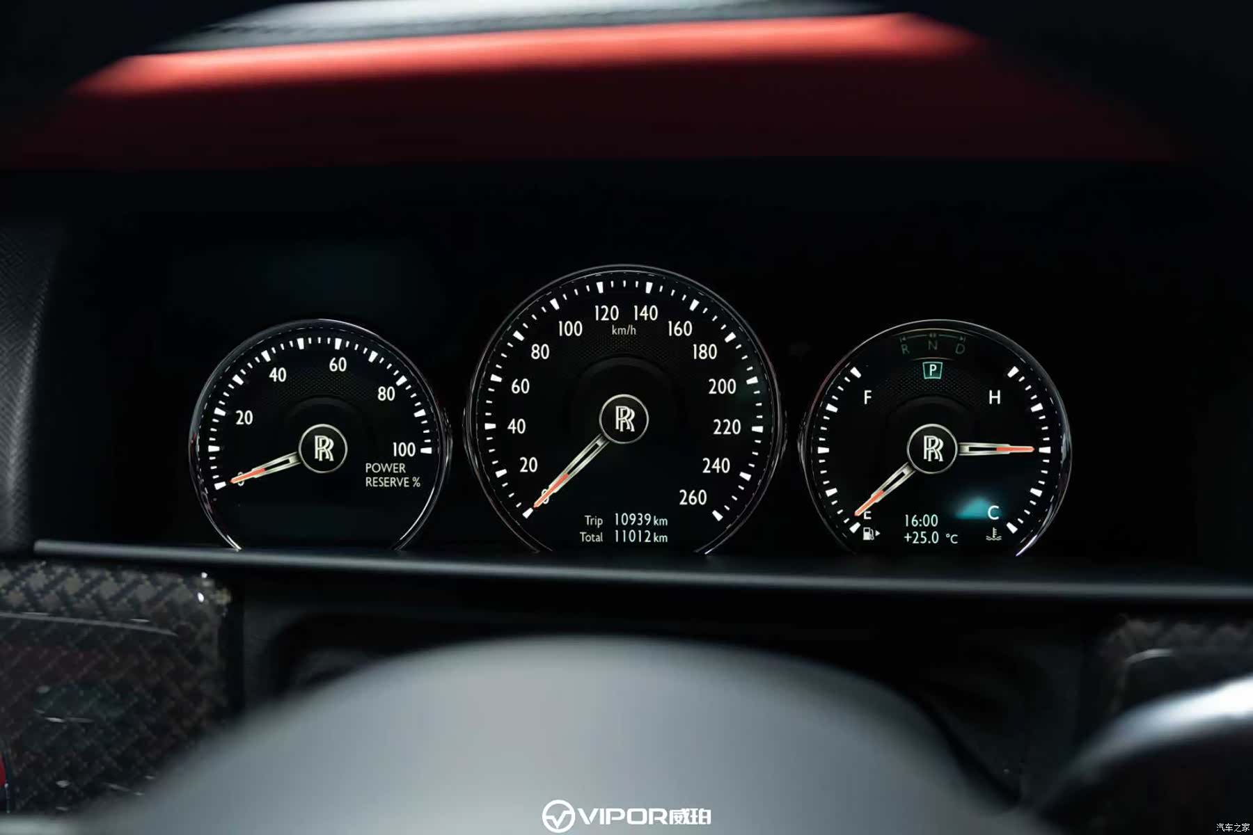 Rolls-Royce Cullinan, 2021 13