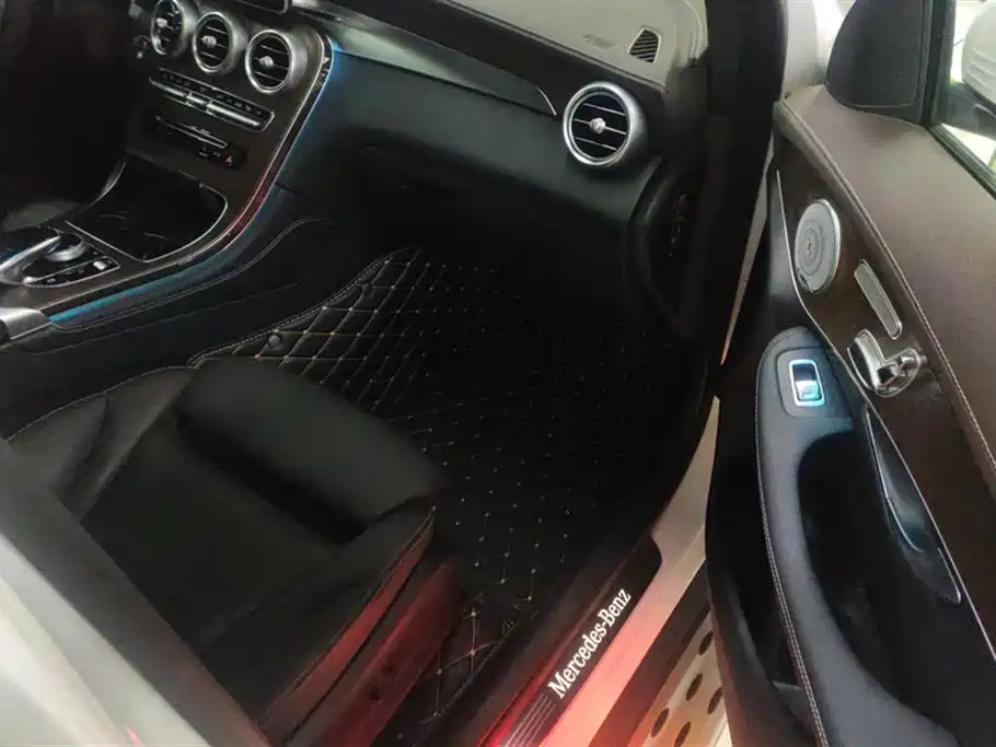 Mercedes-Benz GLC Mercedes-Benz GLC