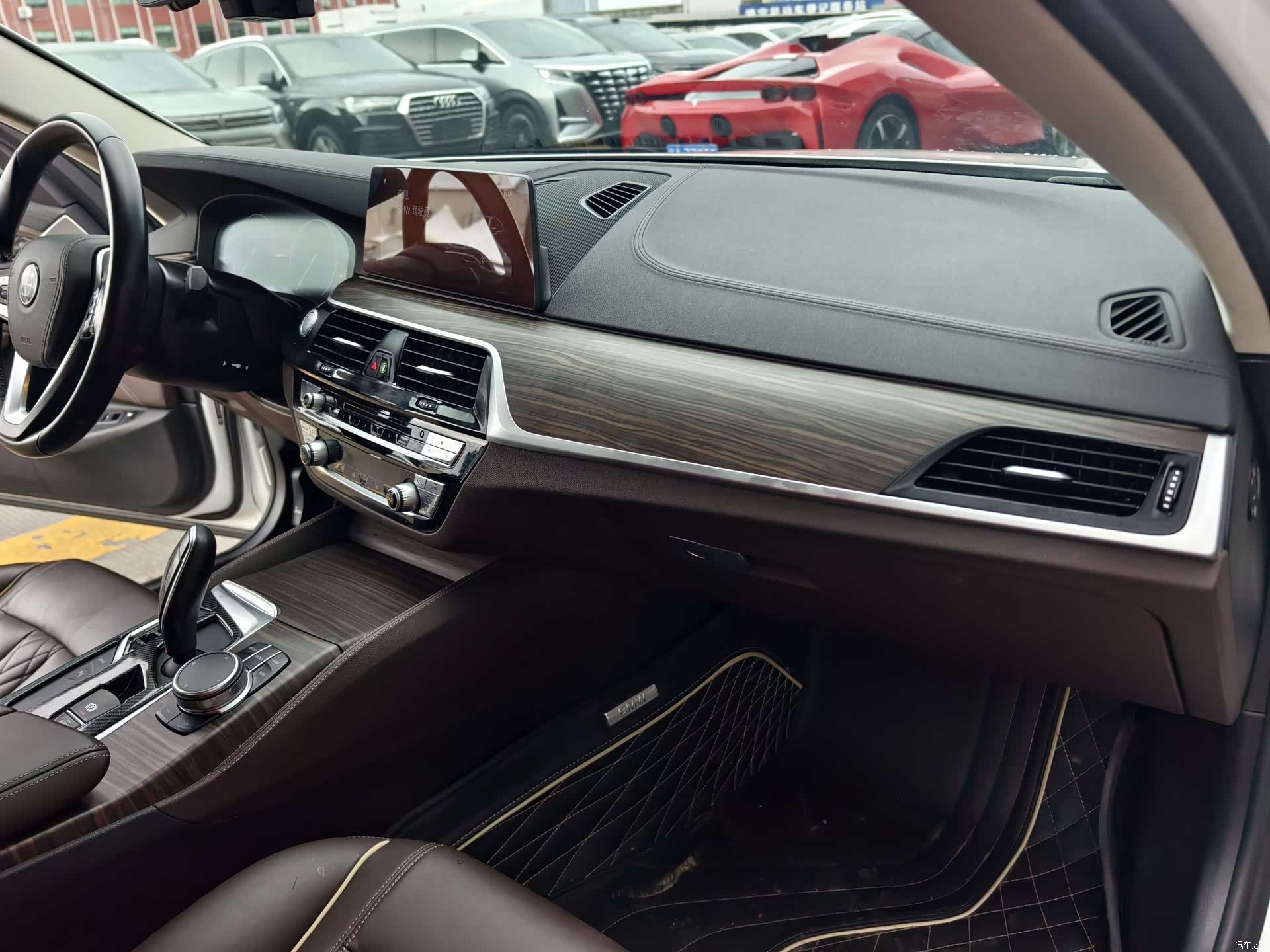BMW 5 Series, 2019 12