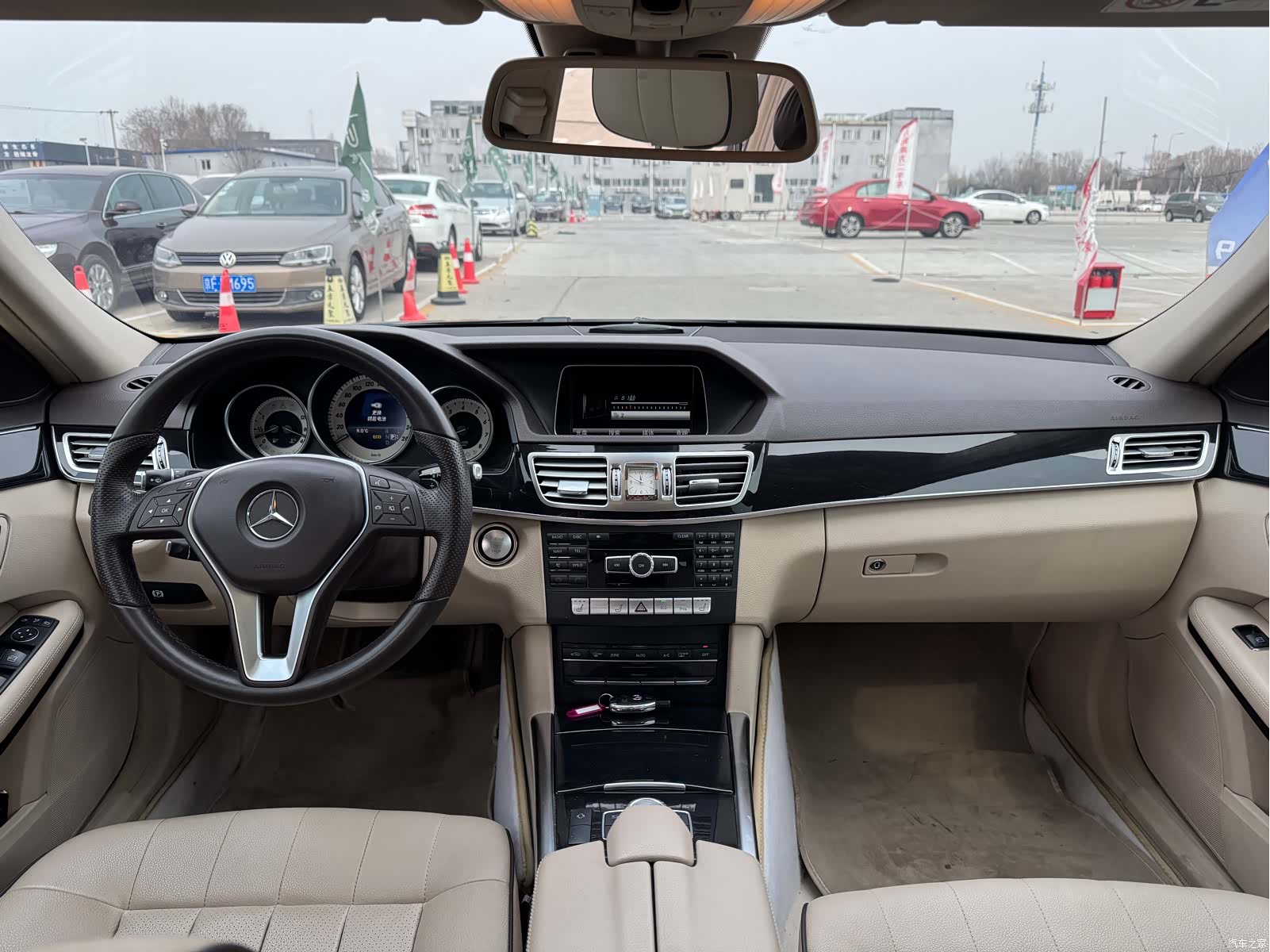 Mercedes-Benz E-Class, 2015 13