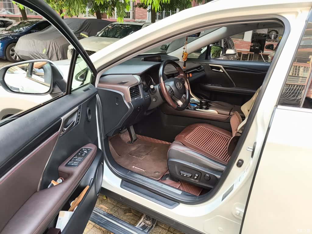 Lexus RX, 2016 14