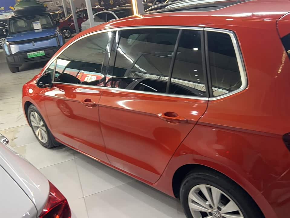 Volkswagen Golf*Jiayu Volkswagen Golf*Jiayu