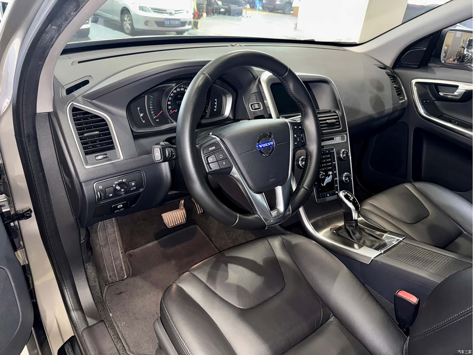 Volvo XC60, 2014 6