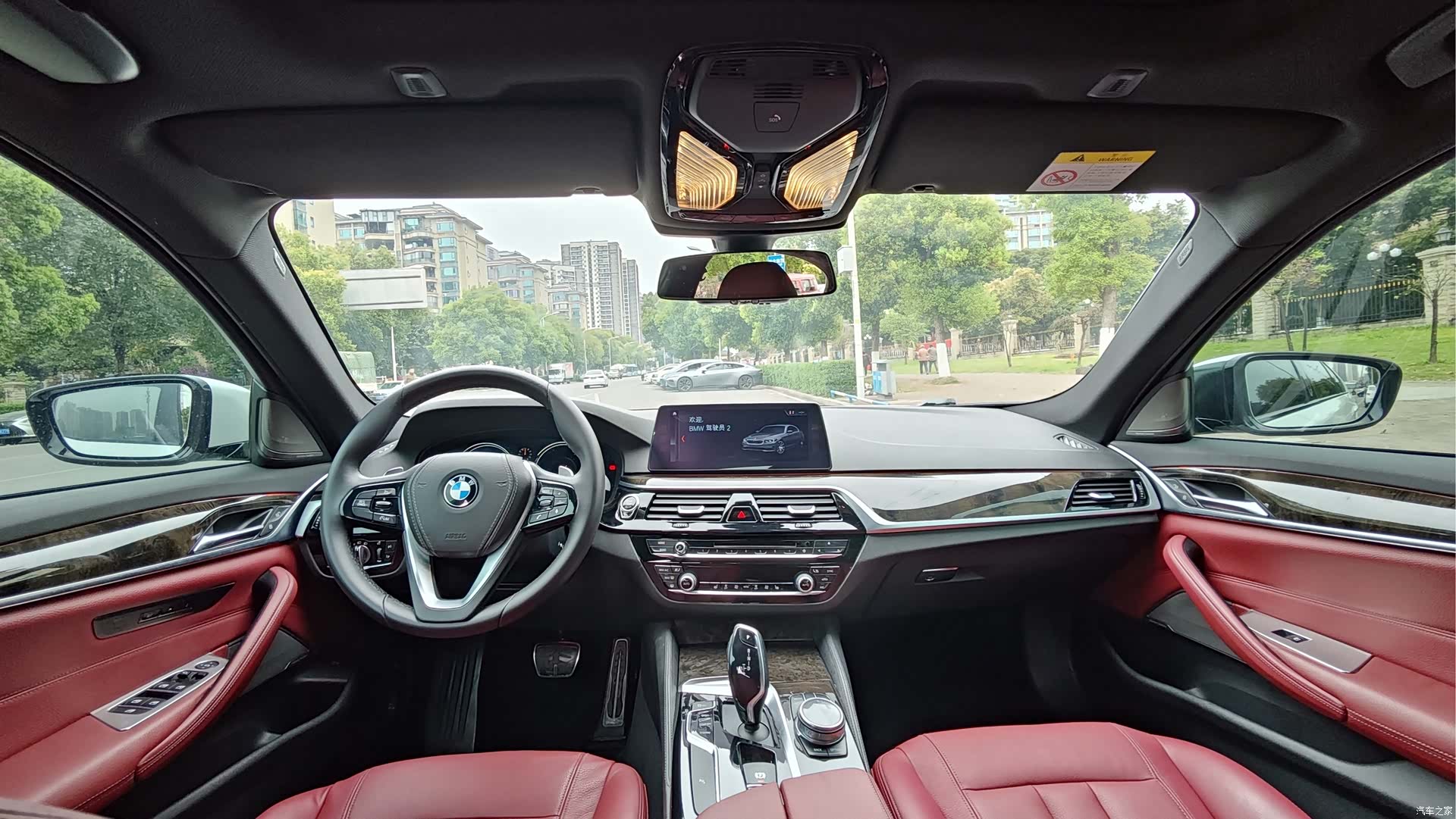 BMW 5 Series, 2018 все фото