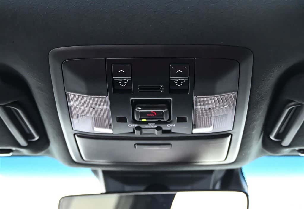 Lexus GX, 2023 32