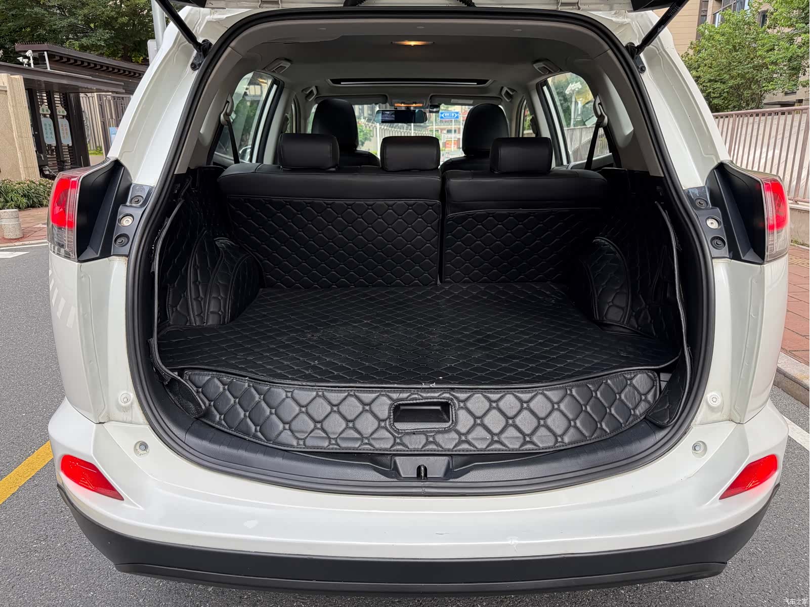 Toyota RAV4, 2017 22