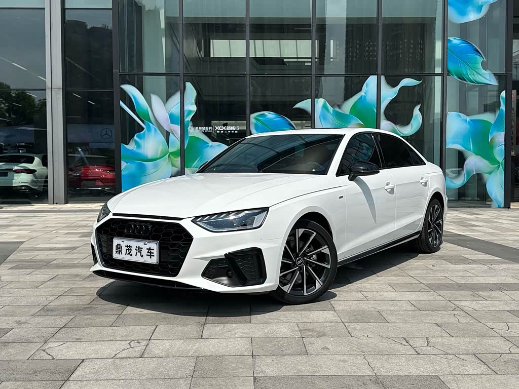 Audi A4L 2023 40 TFSI Luxury