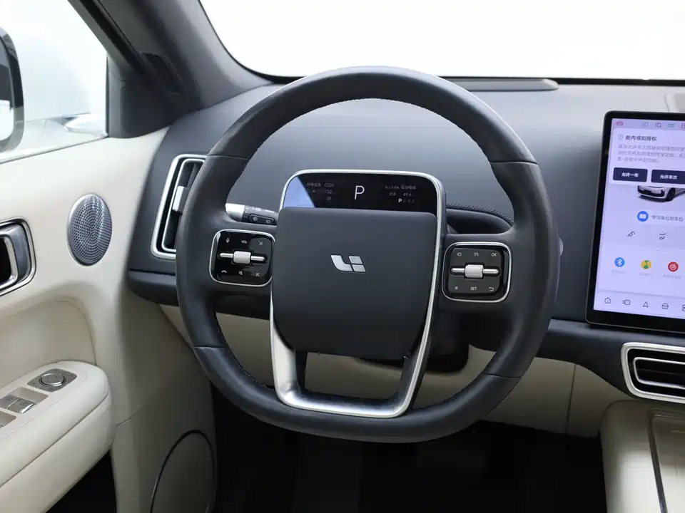 Li Auto Ideal L6