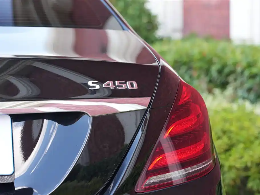 Mercedes-Benz Maybach S-class