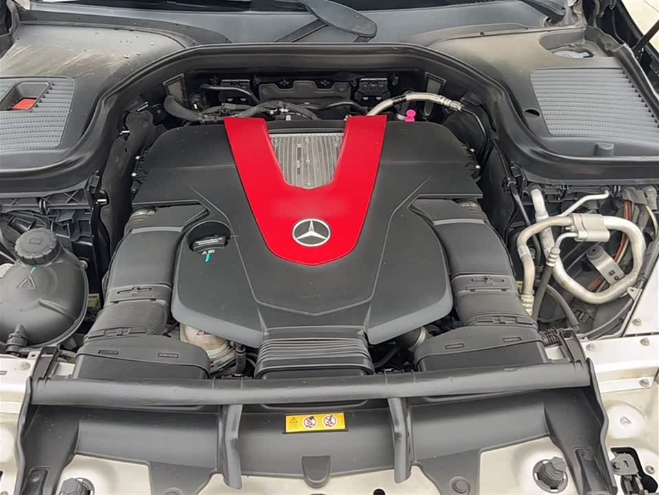 Mercedes-Benz GLC AMG