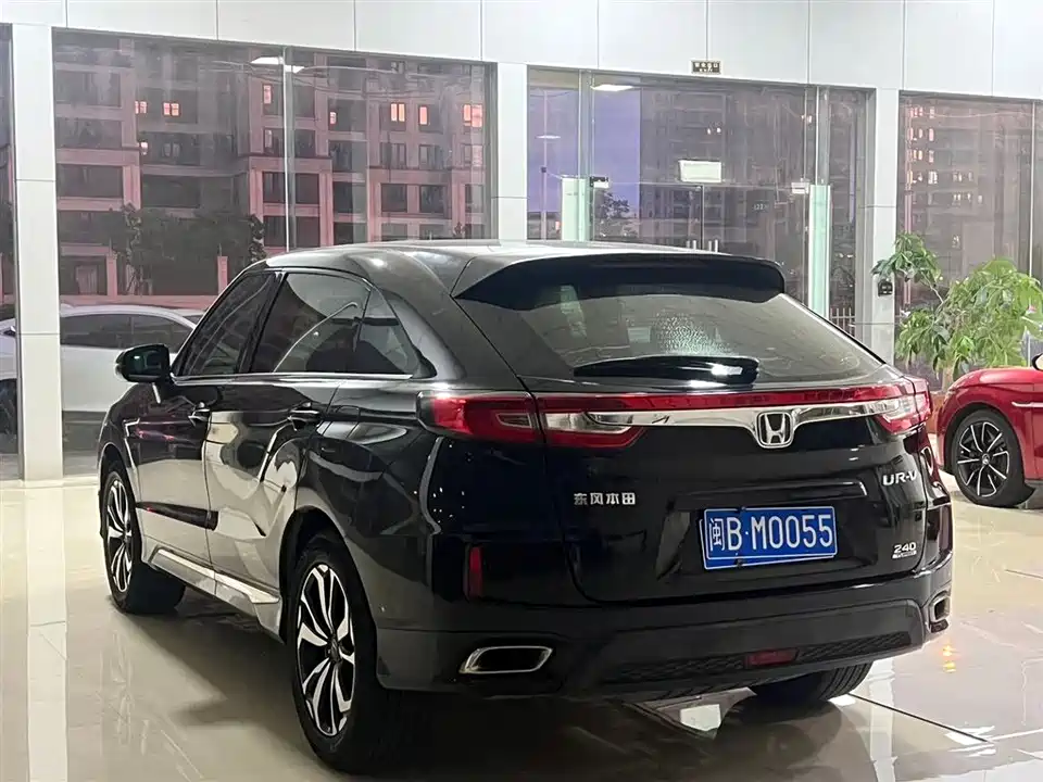 Honda UR-V Honda UR-V