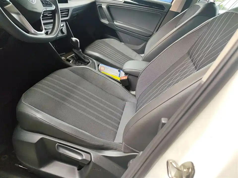 Volkswagen Tiguan L Volkswagen Tiguan L
