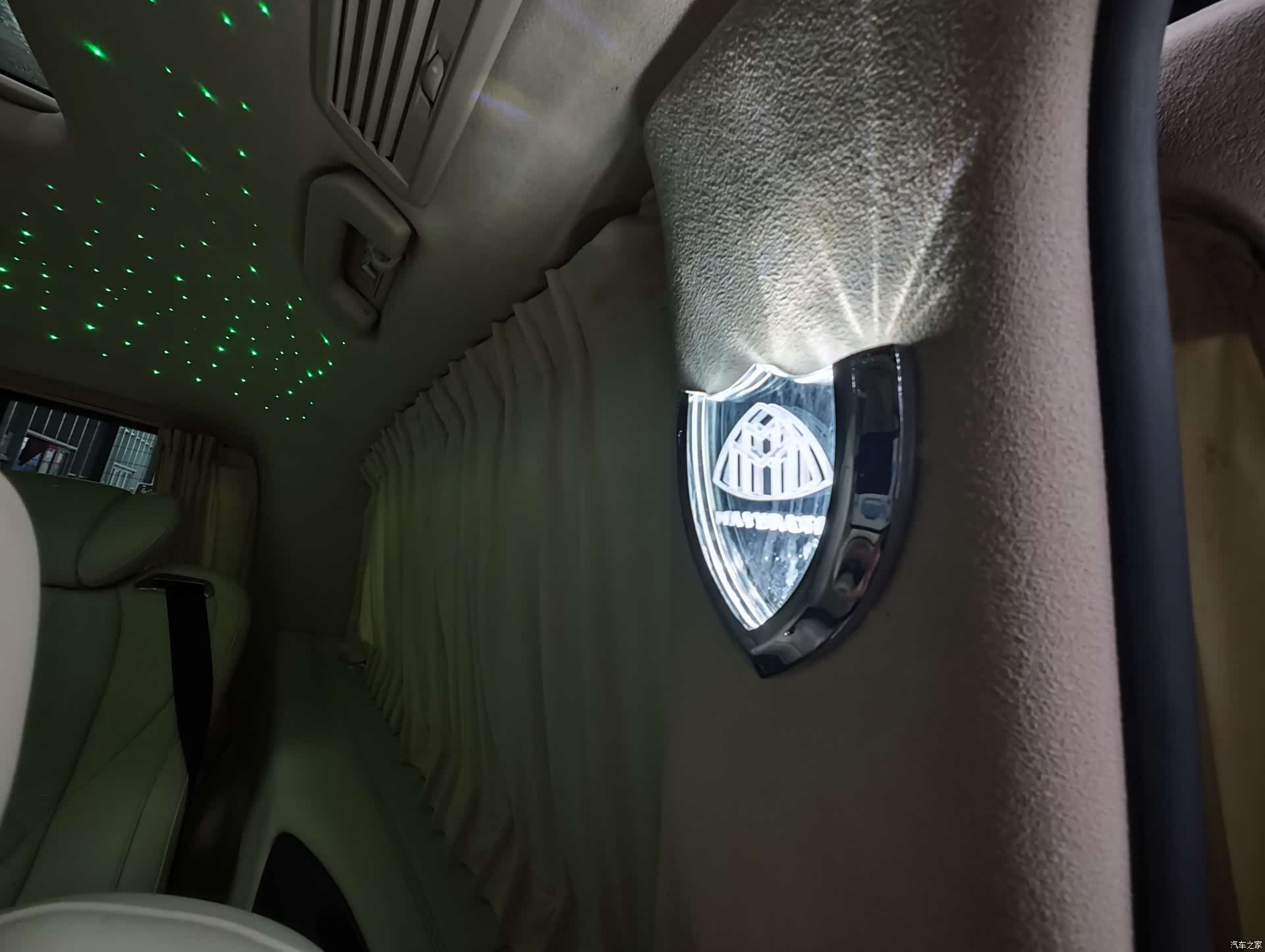 Mercedes-Benz V-Class, 2021 28