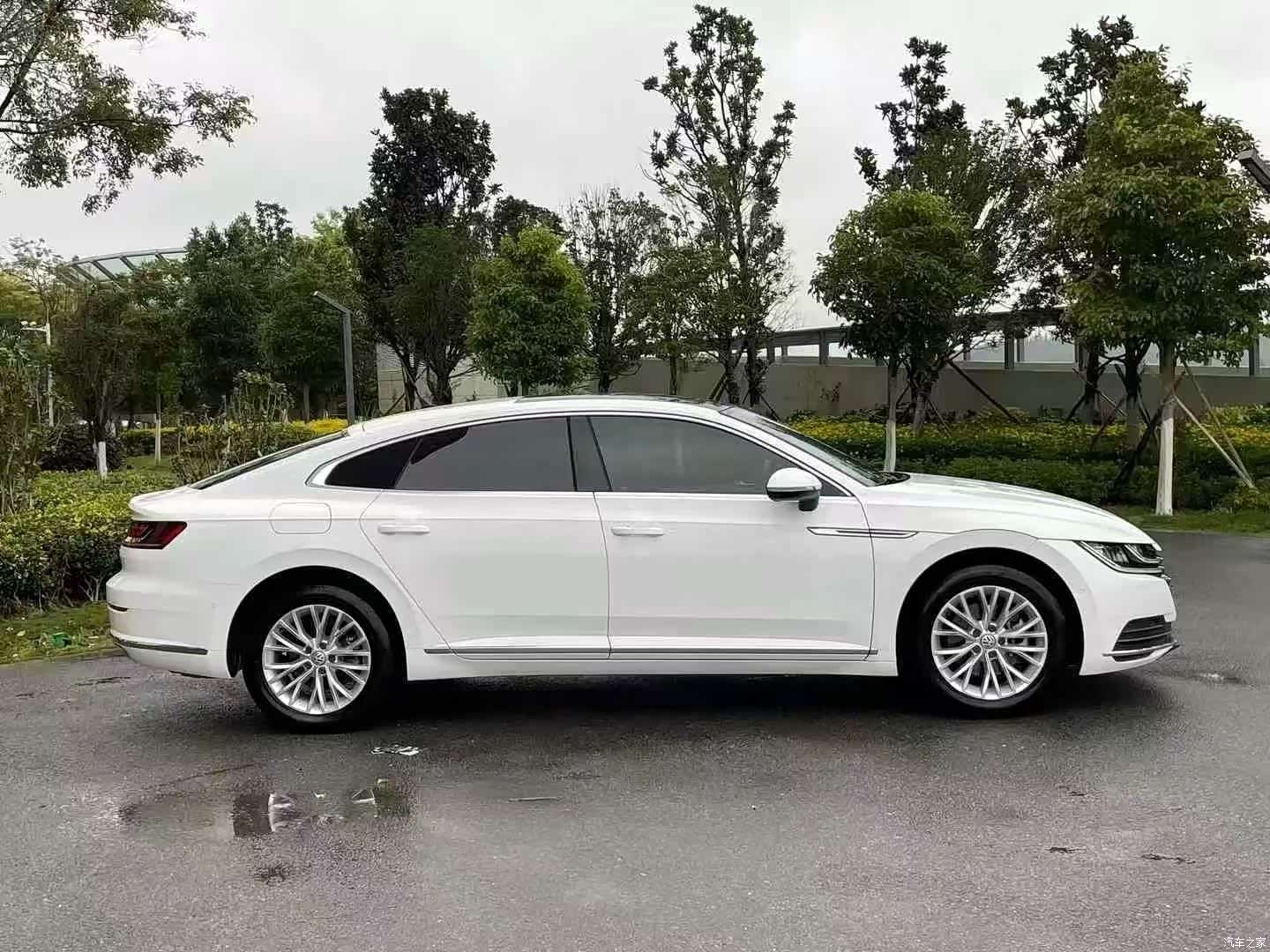 Volkswagen CC, 2019 8