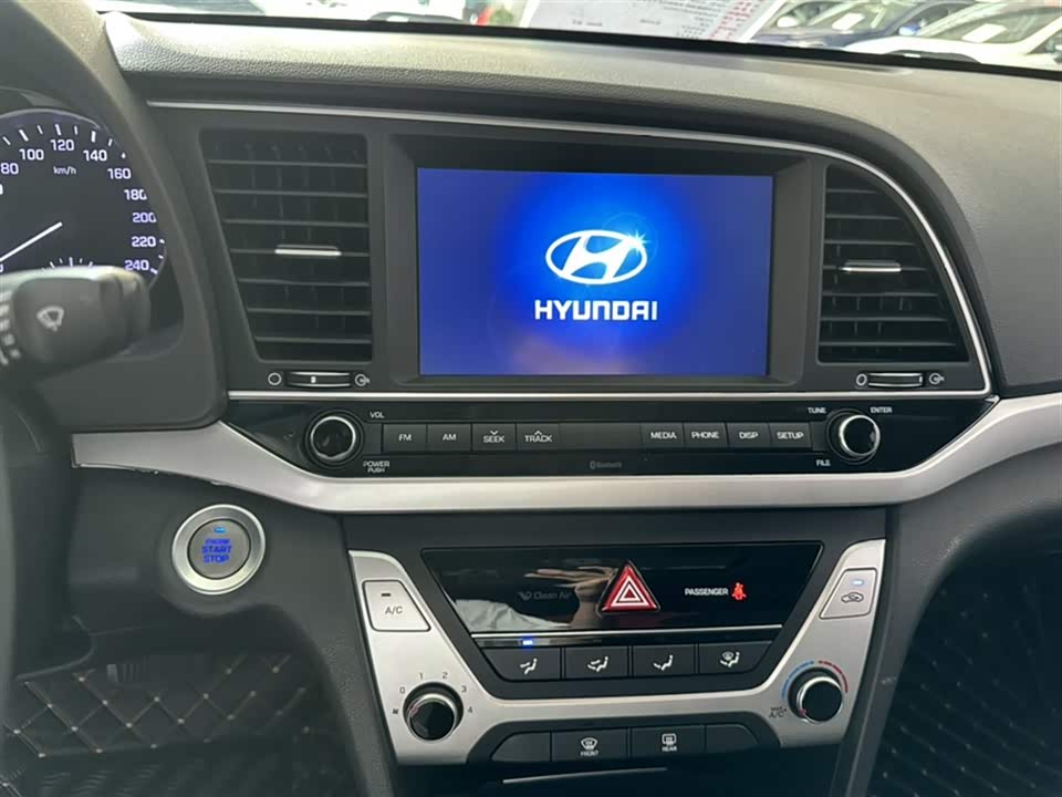 Hyundai Lead