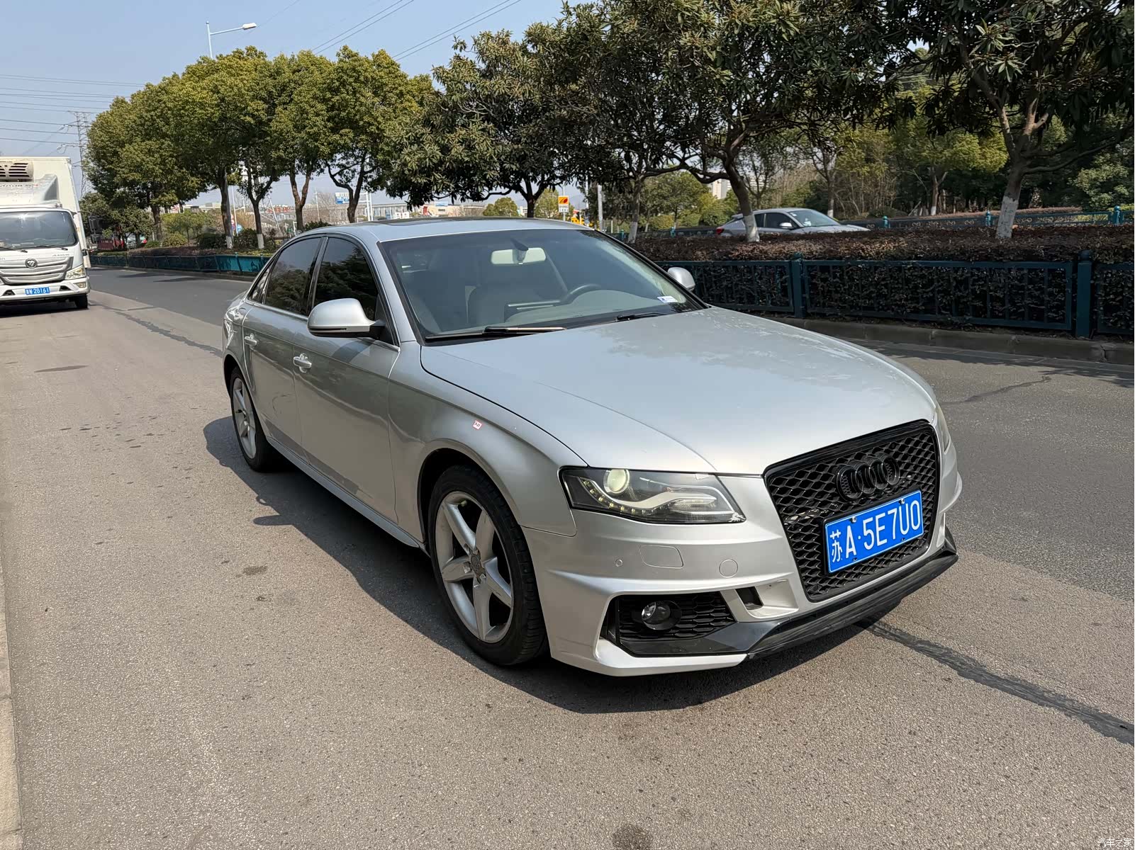 Audi A4L, 2012 3