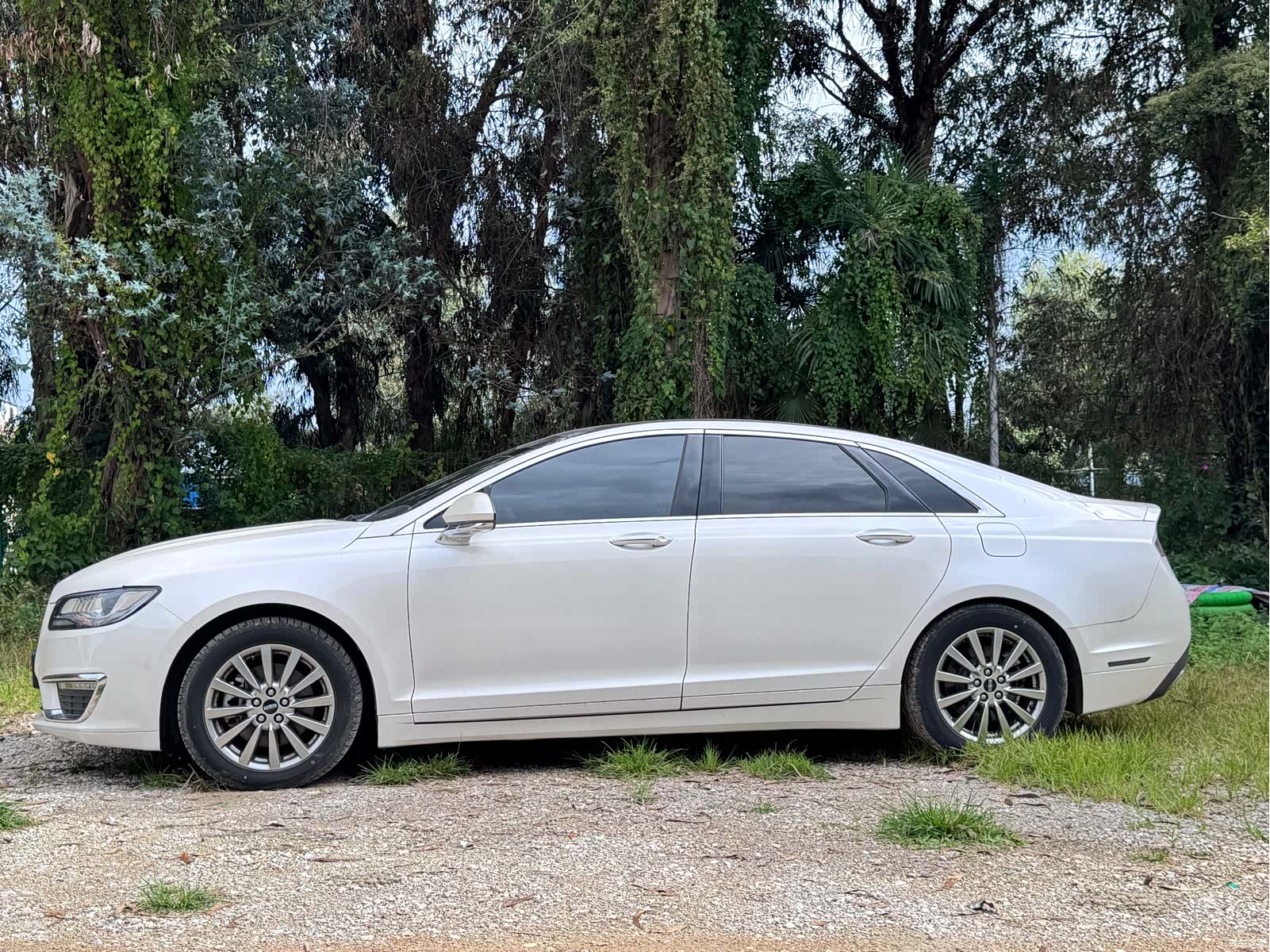 Lincoln MKZ, 2019 8