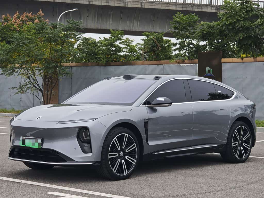 NIO ET9