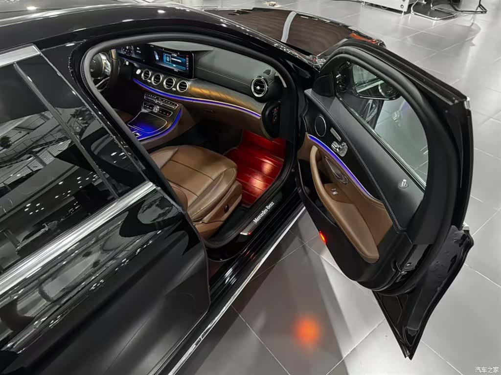 Mercedes-Benz E-Class, 2019 22