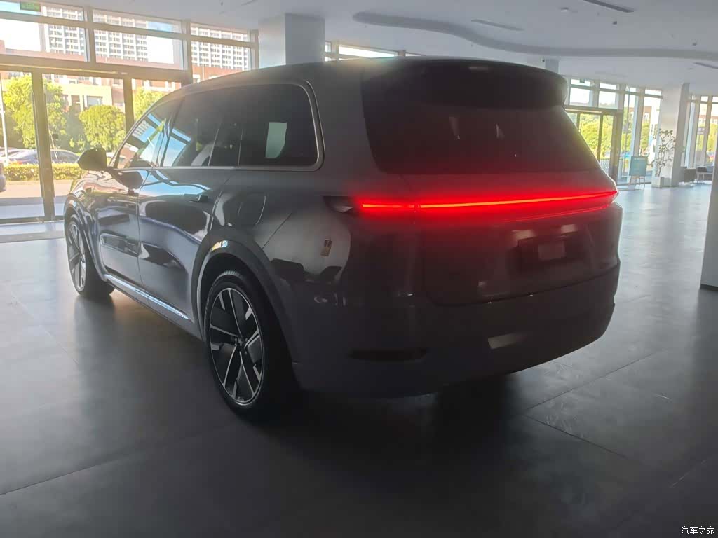 Li Auto L9, 2025 3