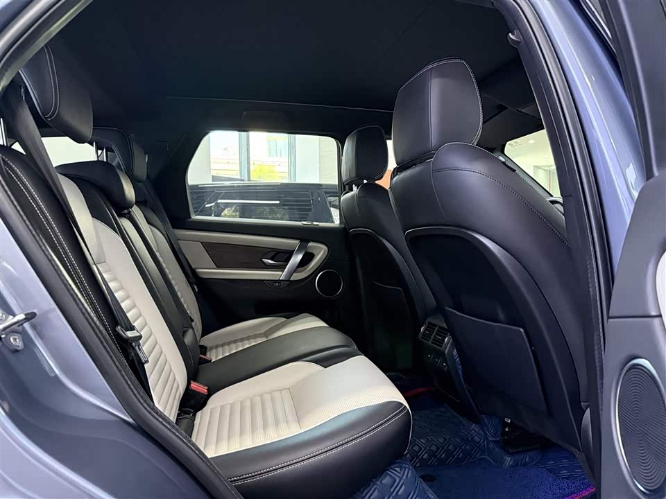 Land Rover Discover sports