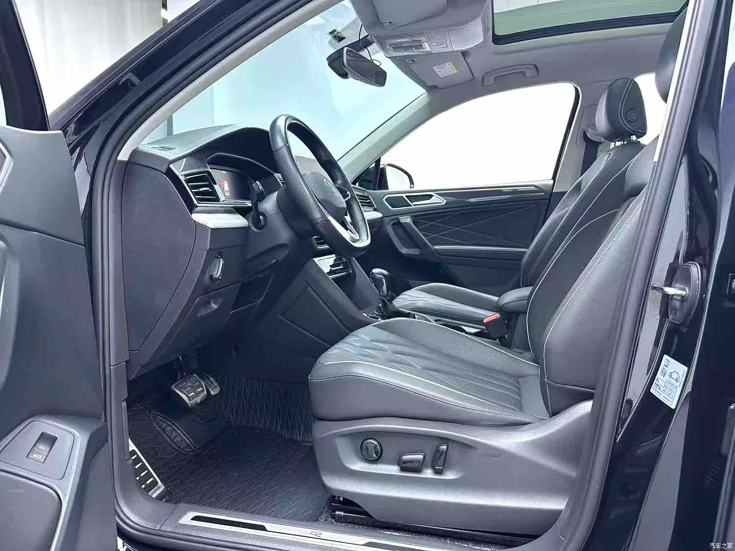 Volkswagen Tiguan L, 2022 все фото