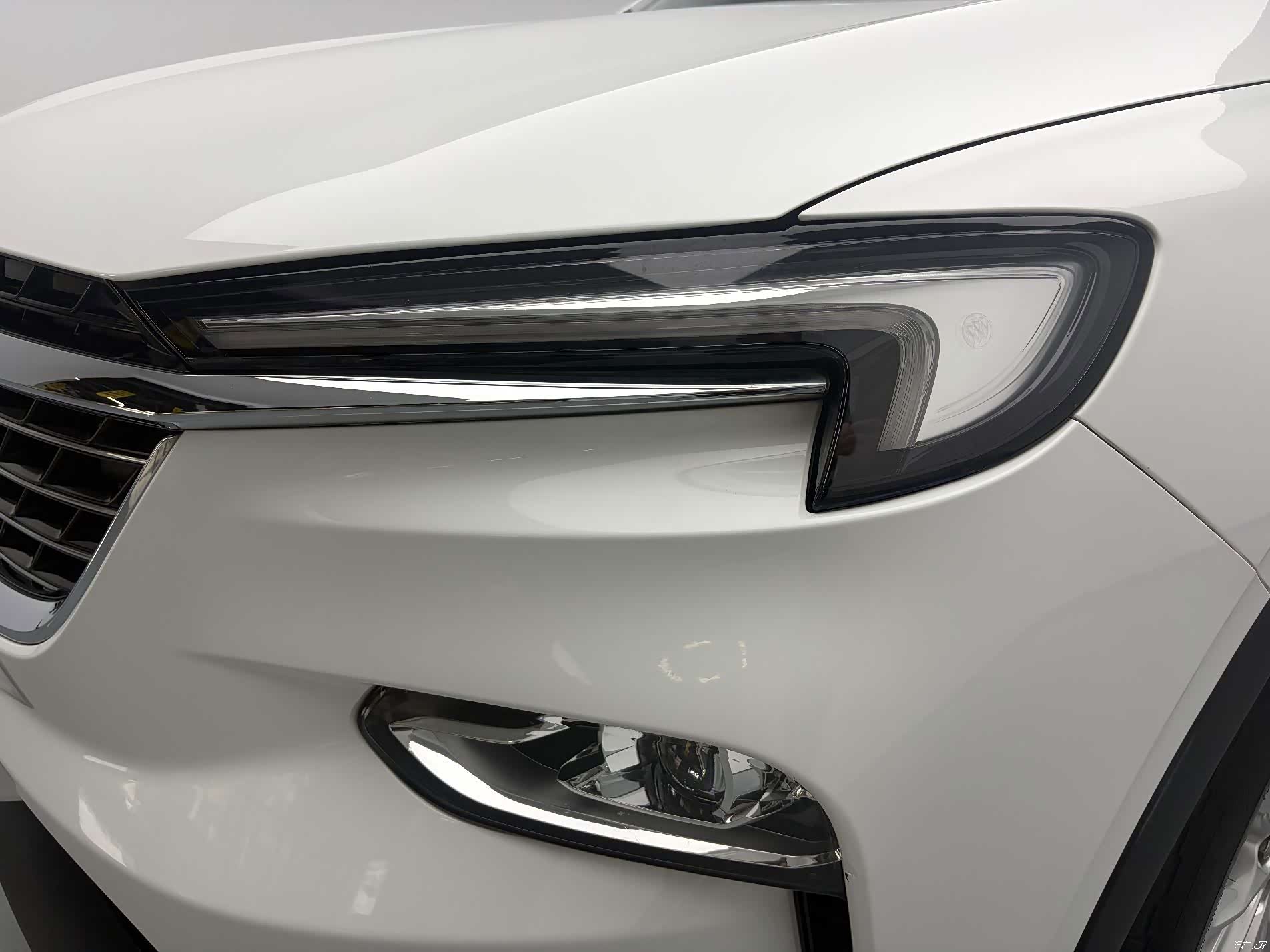 Buick Enclave, 2021 10