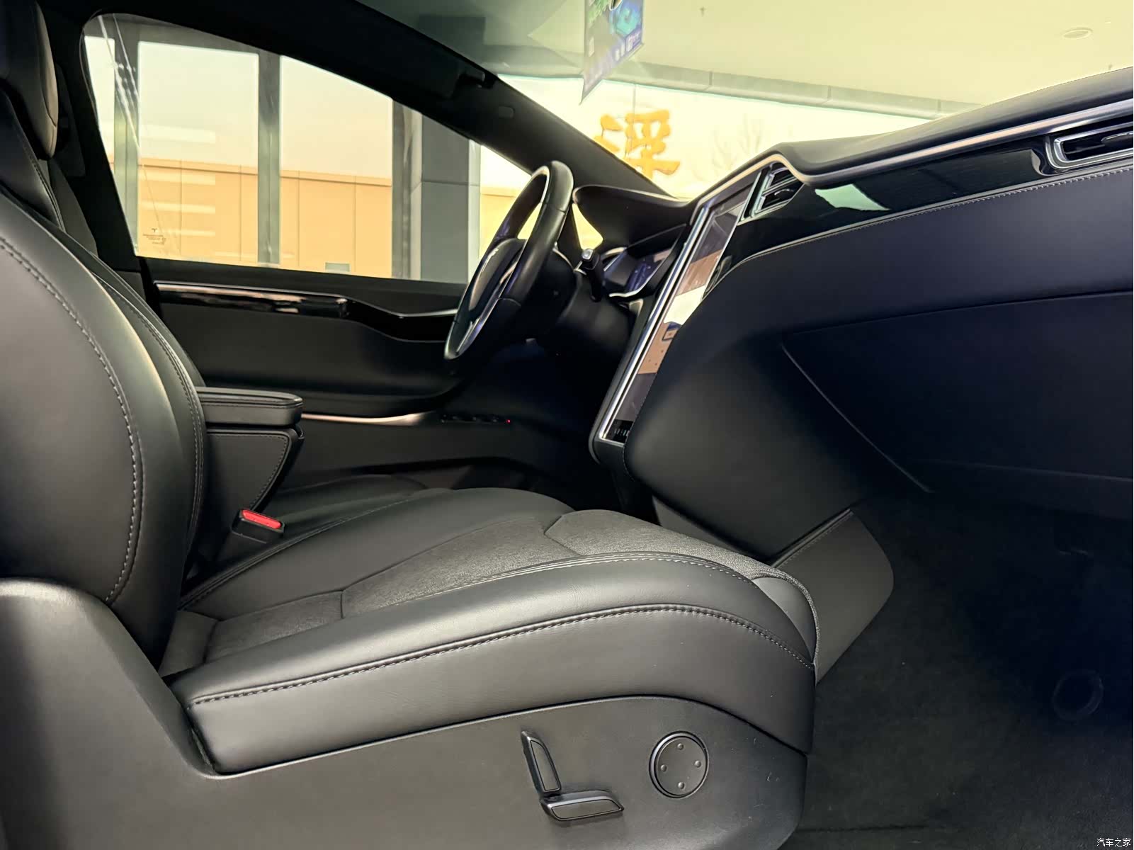 Tesla Model X, 2018 14