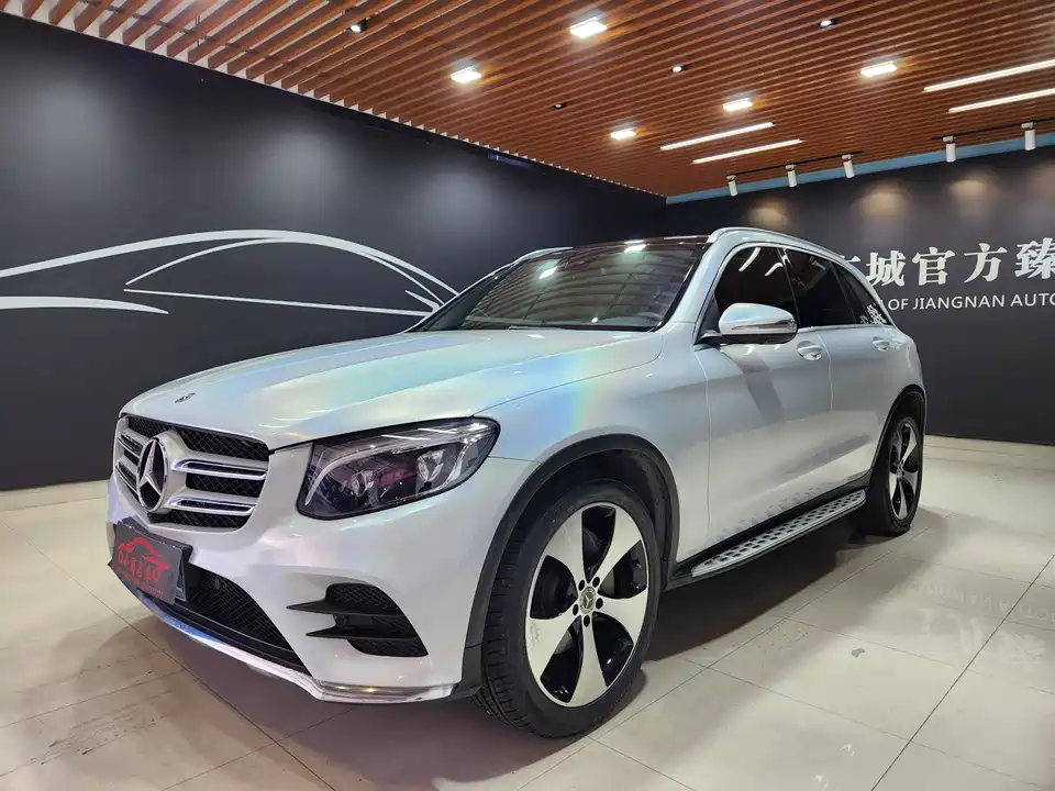 Mercedes-Benz GLC Mercedes-Benz GLC