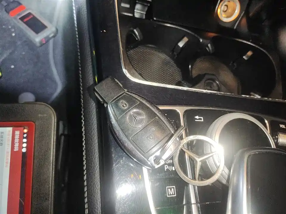 Mercedes-Benz GLC Mercedes-Benz GLC