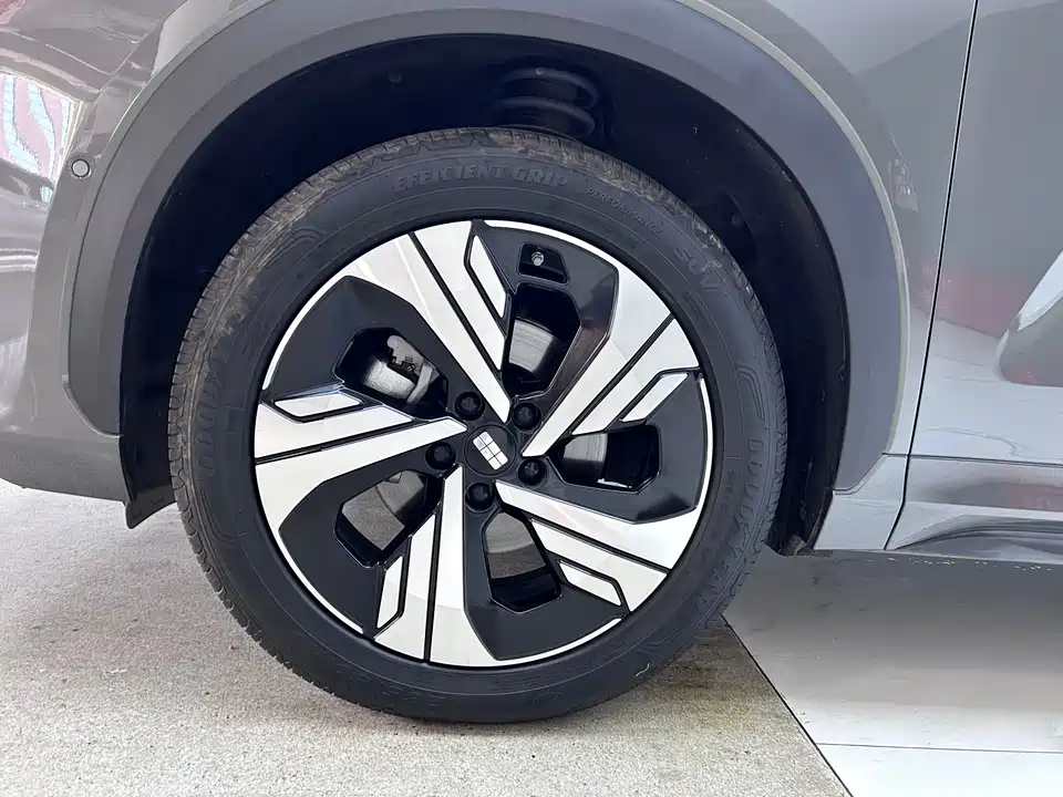 Geely Galaxy Galaxy E5