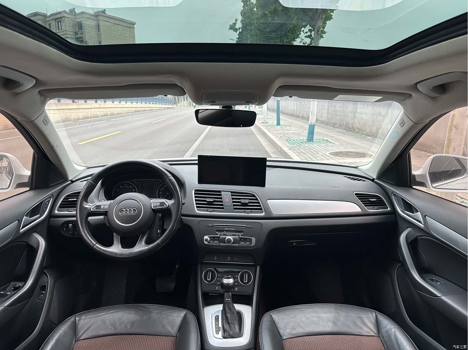 Audi Q3, 2016 10
