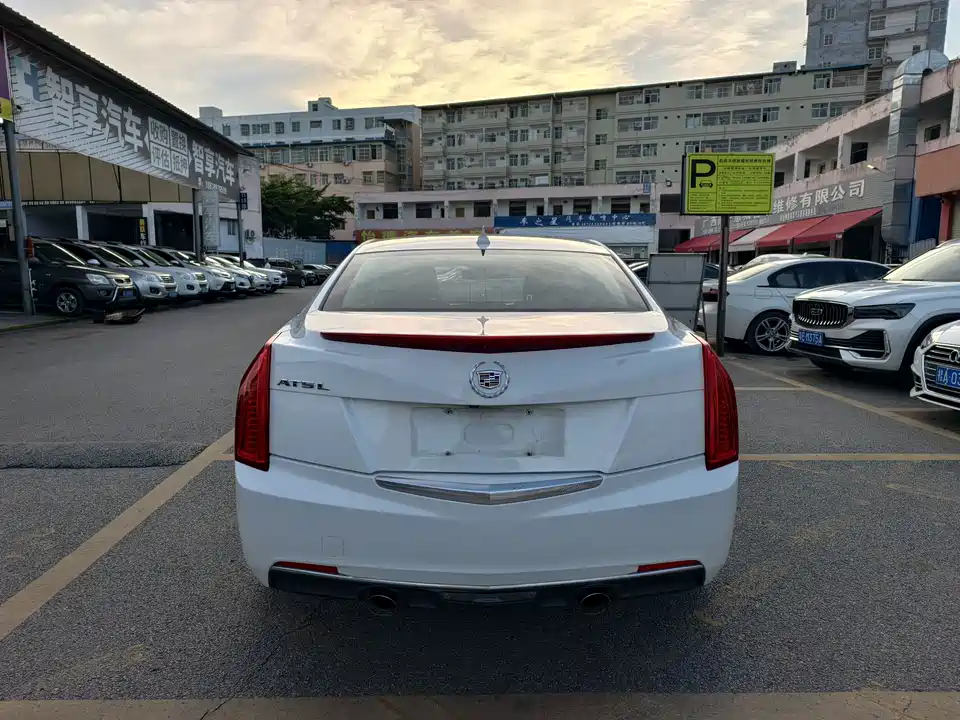 Cadillac ATS-L