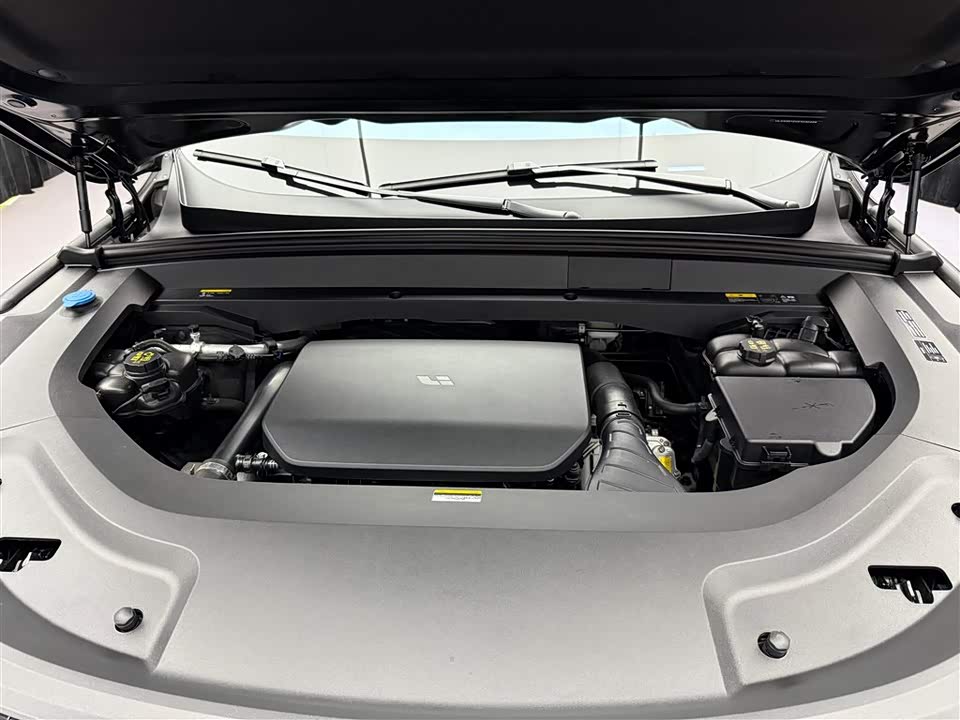Li Auto Ideal L9