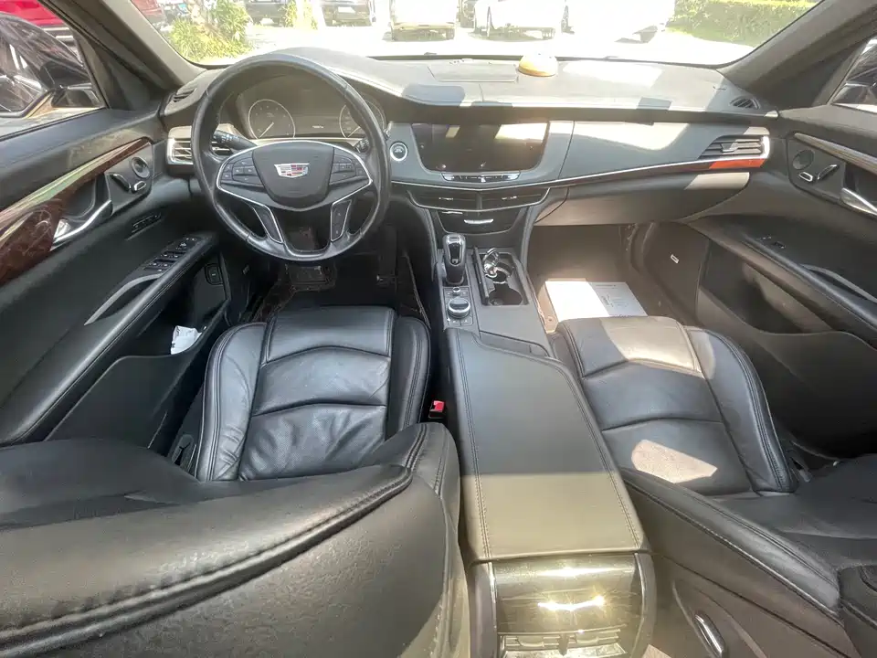 Cadillac CT6