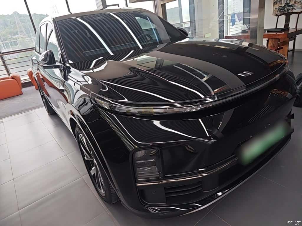 Li Auto L8, 2023 4