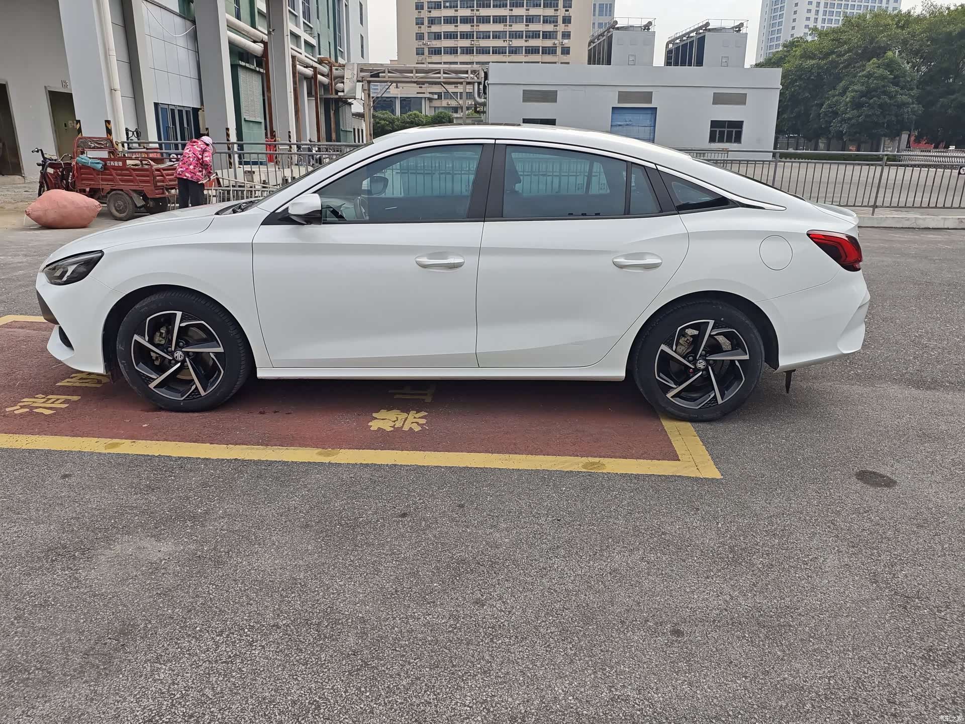 MG MG5, 2022 14