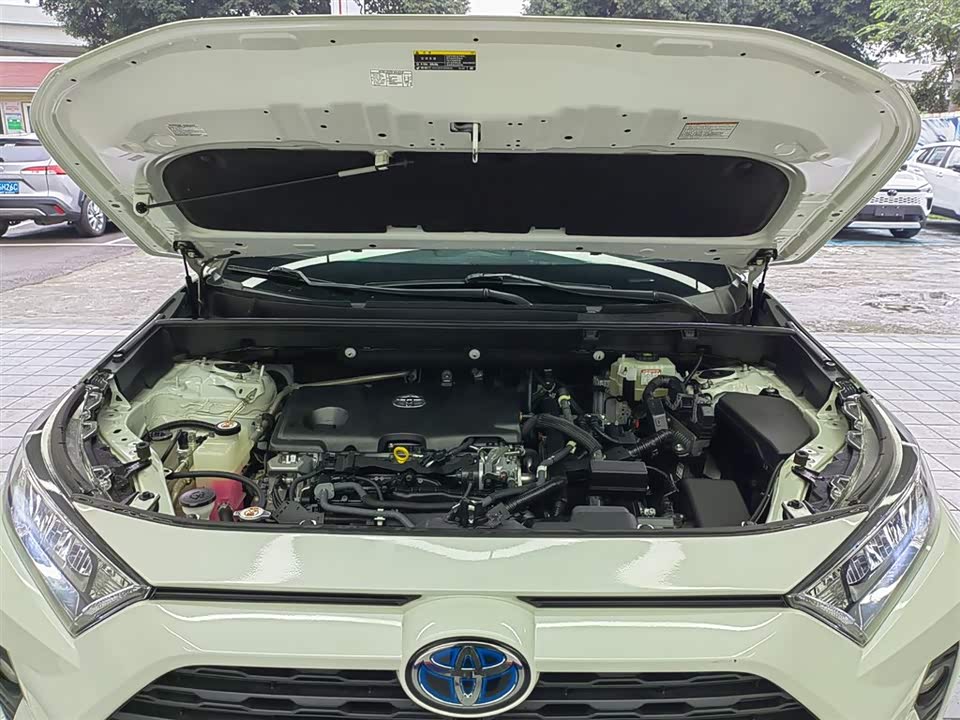 Toyota RAV4 Rongfang