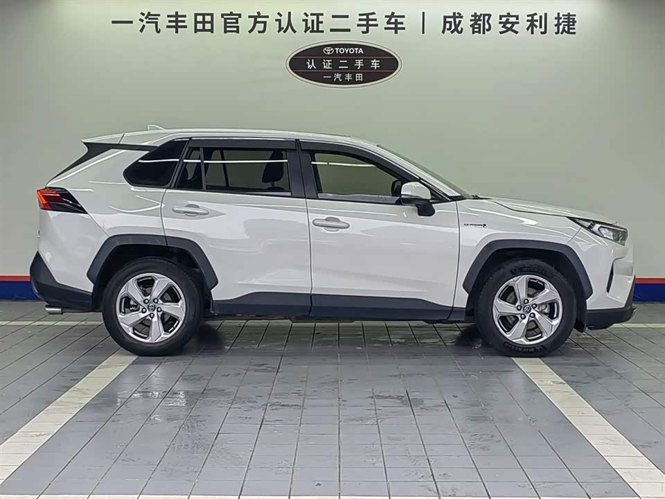 Toyota RAV4 Rongfang
