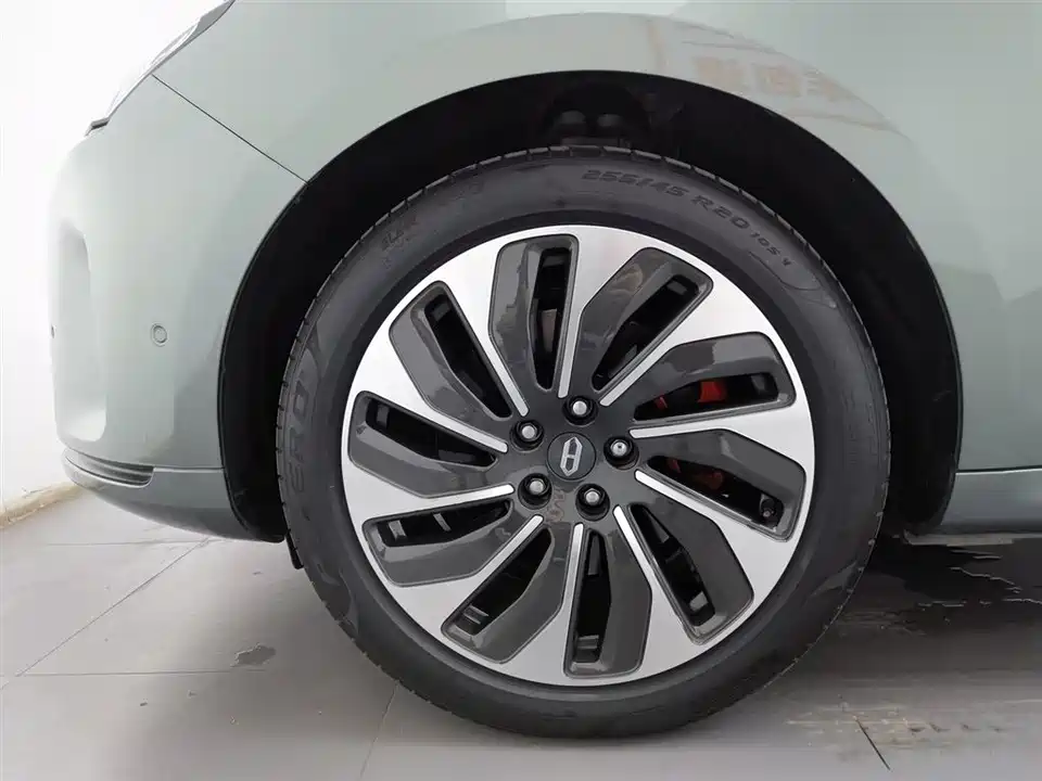 HarmonyOS Ask the world M5