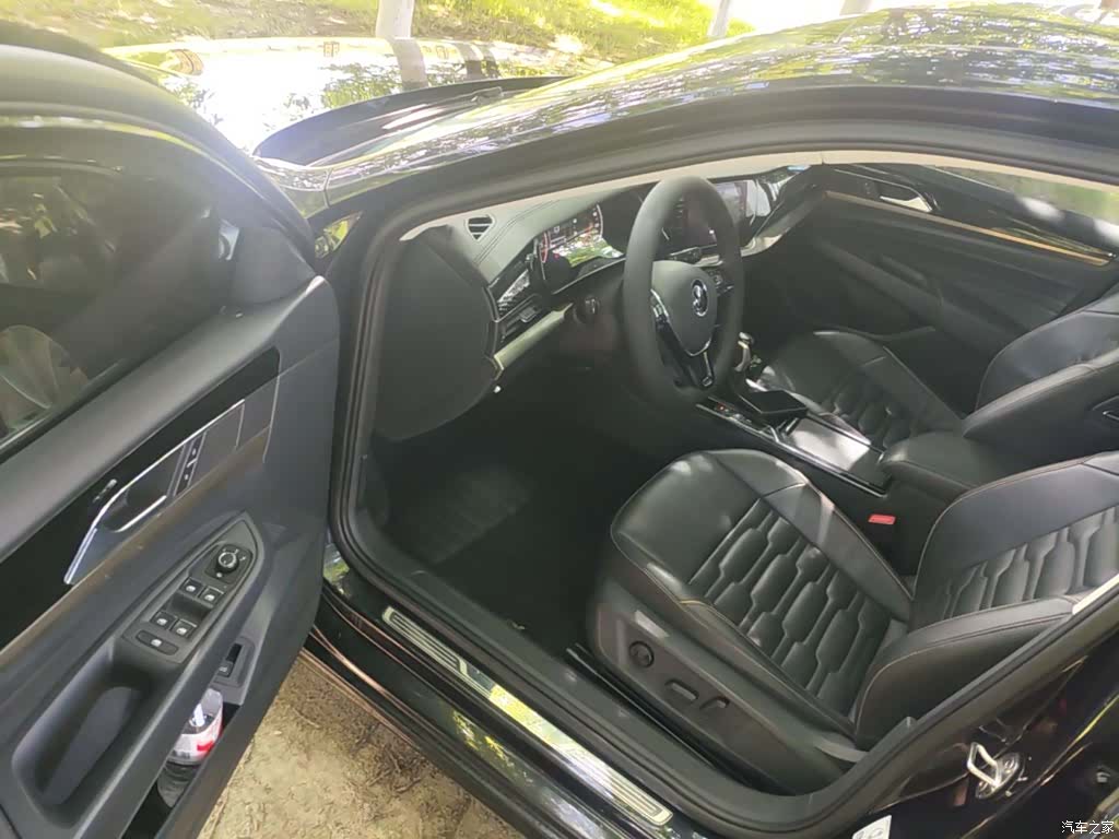 Volkswagen Passat, 2021 16