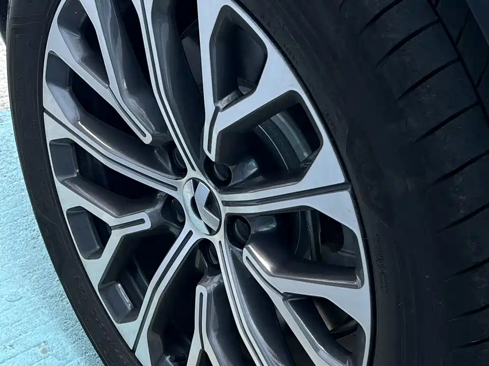 NIO EC6