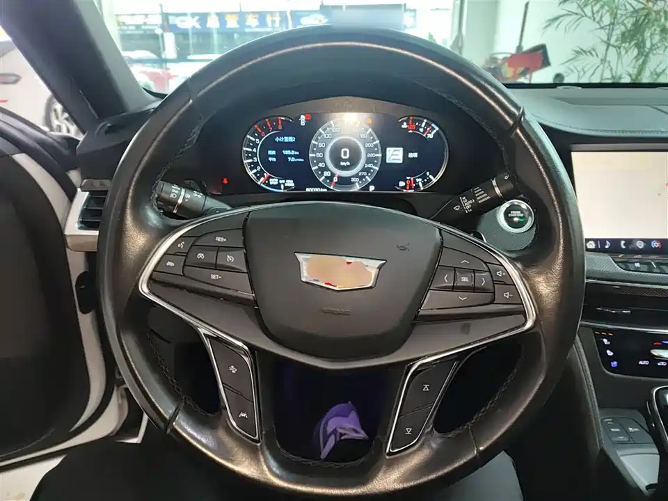 Cadillac CT6