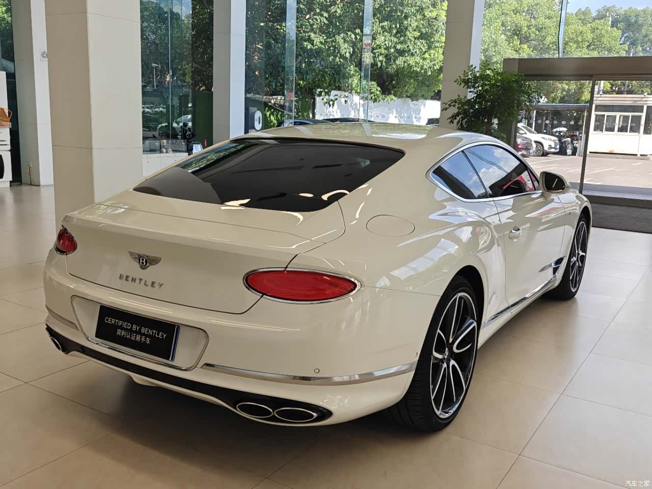 Bentley Continental GT, 2022 7