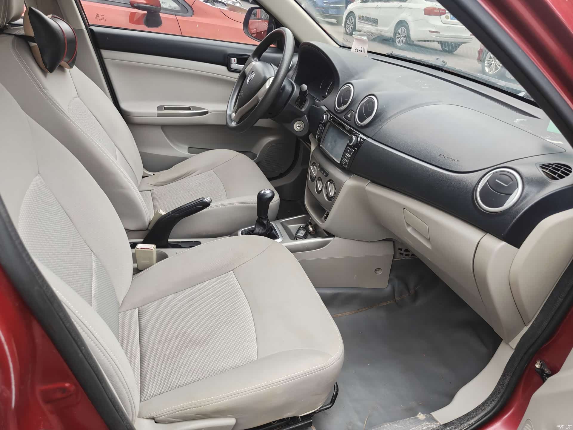 Changan V3, 2017 4