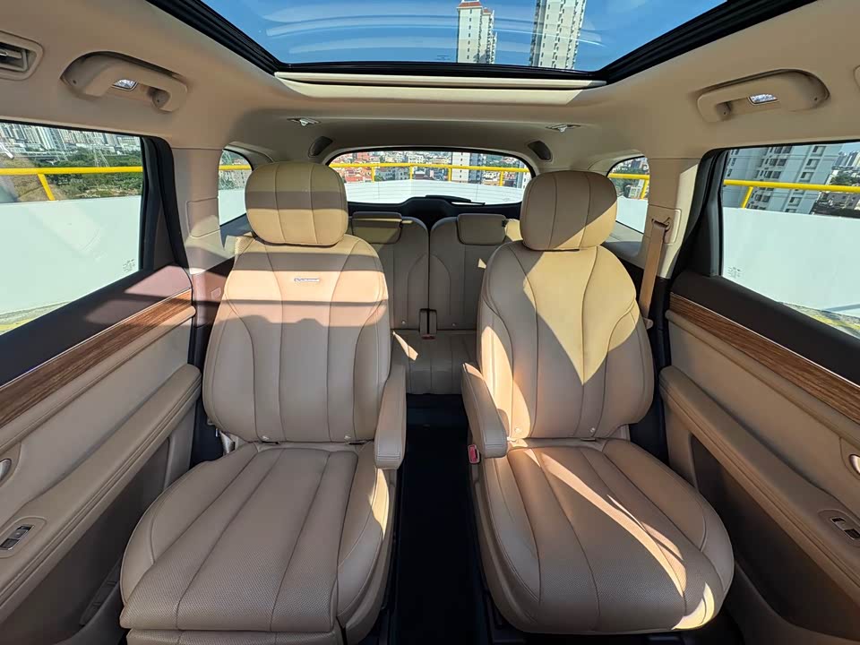 AITO Ask the world M7