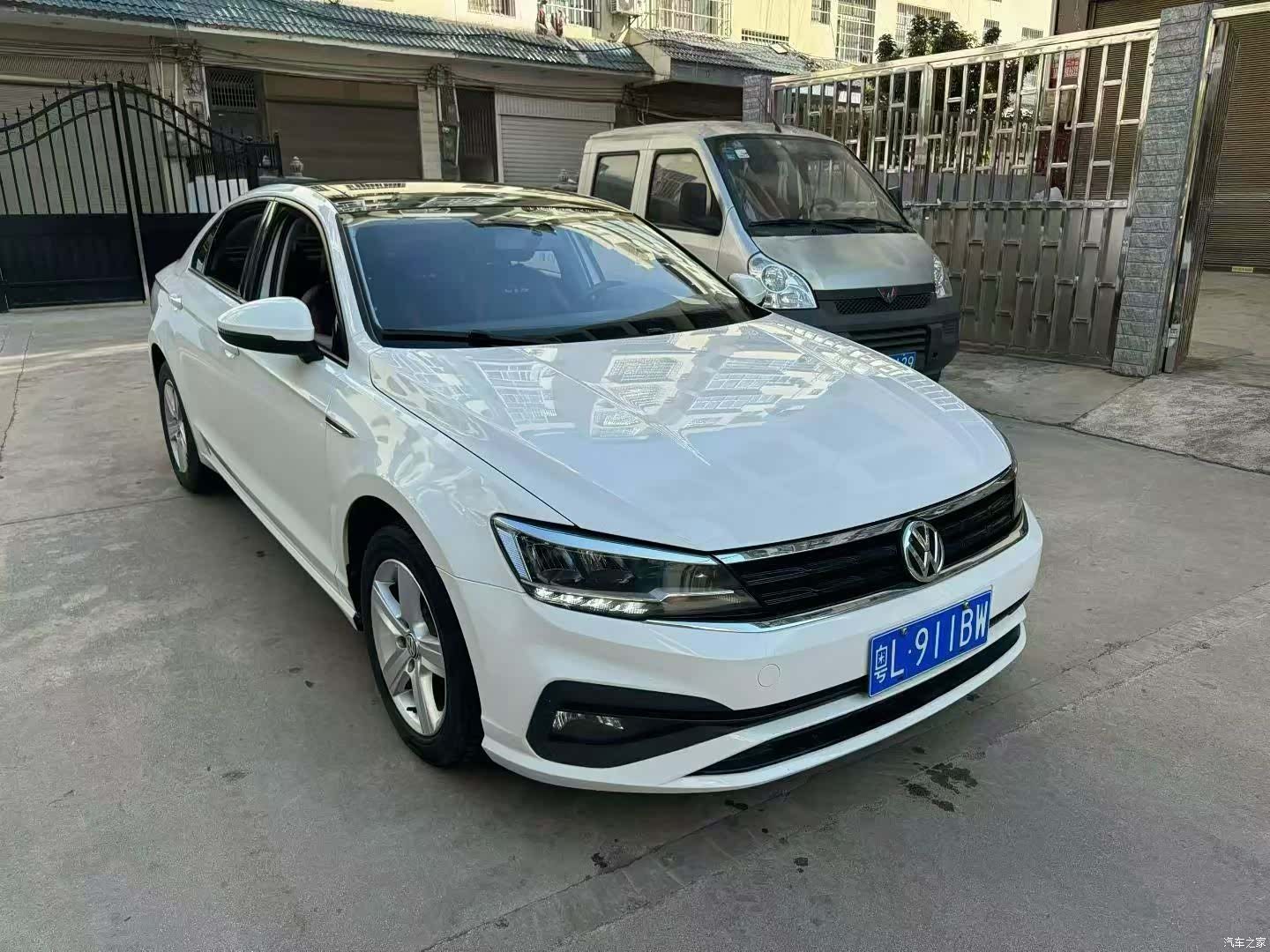 Volkswagen Lamando